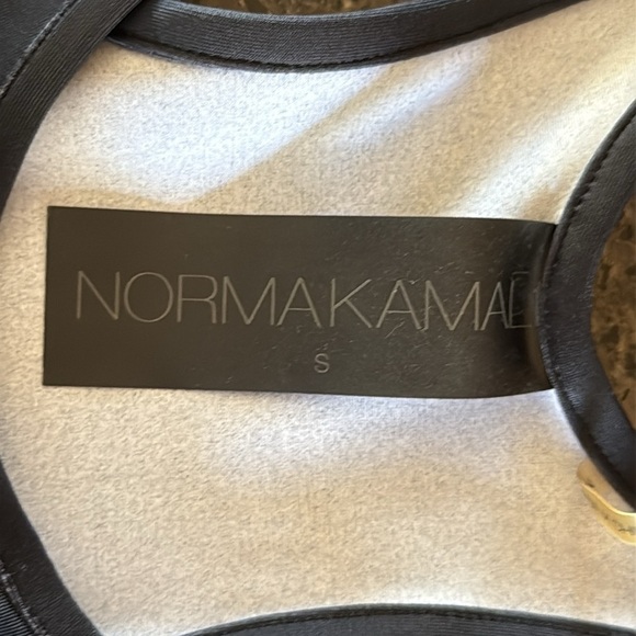 Norma Kamali Black Ombre Striped Active Racerback Tank - Picture 4 of 5